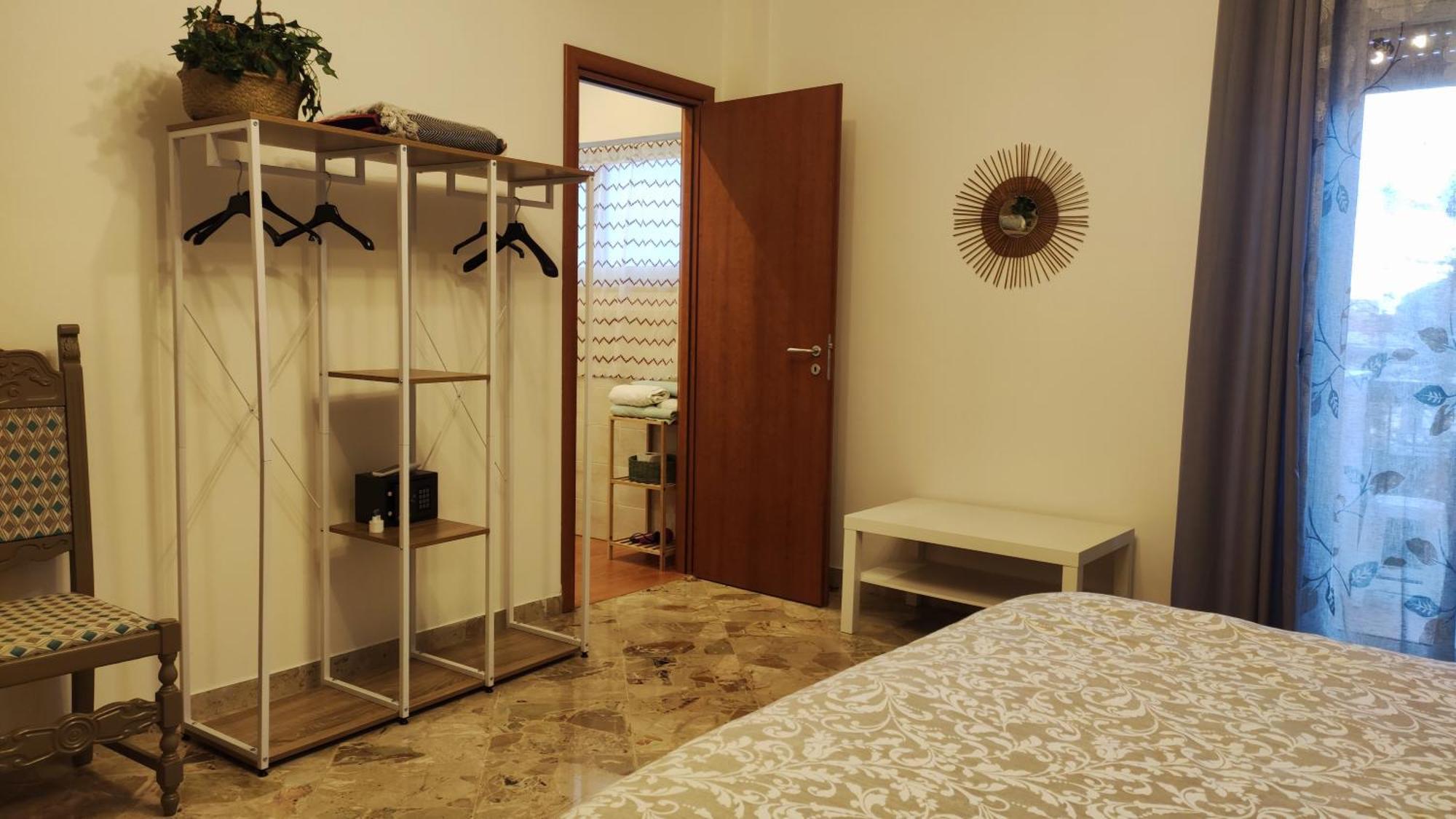 פלרמו Amuni Rooms And Suite Lt מראה חיצוני תמונה